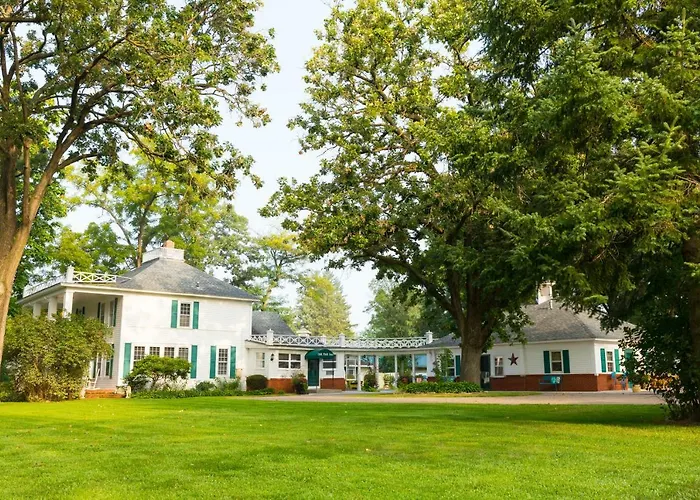 Oak Park Inn